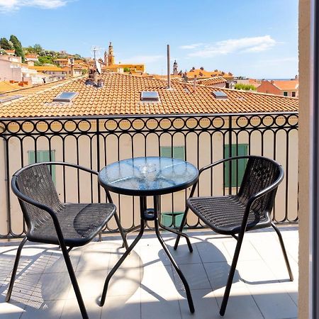 Marne II - 3 Pieces - Parking - Carre D'Or Menton Apartment Bagian luar foto