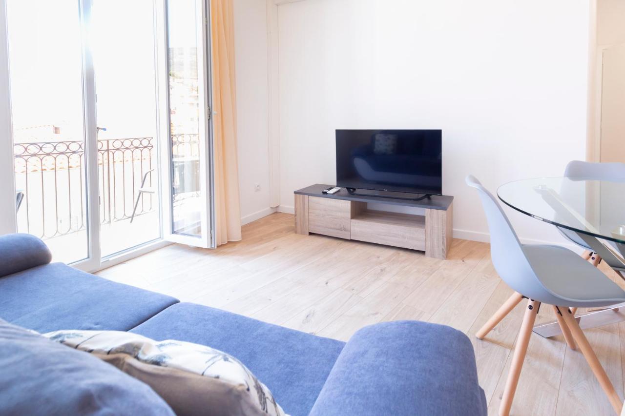 Marne II - 3 Pieces - Parking - Carre D'Or Menton Apartment Bagian luar foto